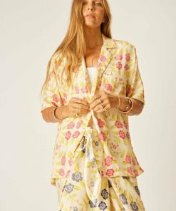 Claudagordon.shop7a17f0879b 1