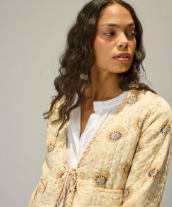 Claudagordon.shopd7e17d93c9 2